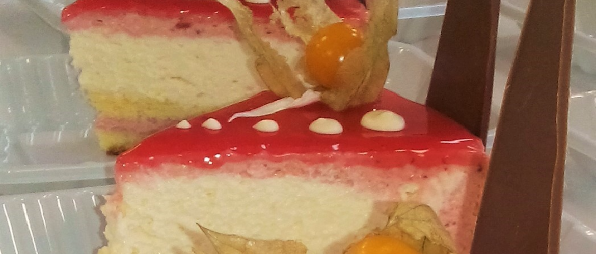 Torta fatia de morango